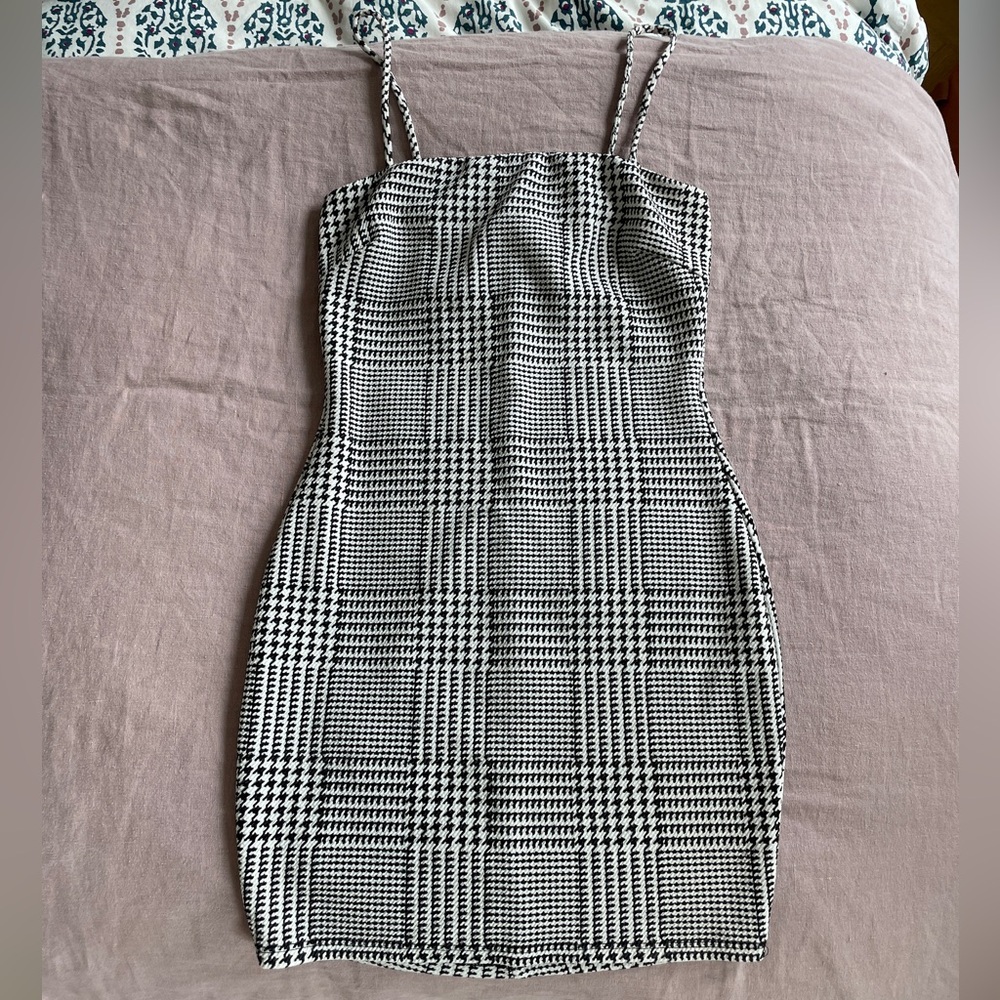 Fashion Nova houndstooth bodycon spaghetti strap mini dress
